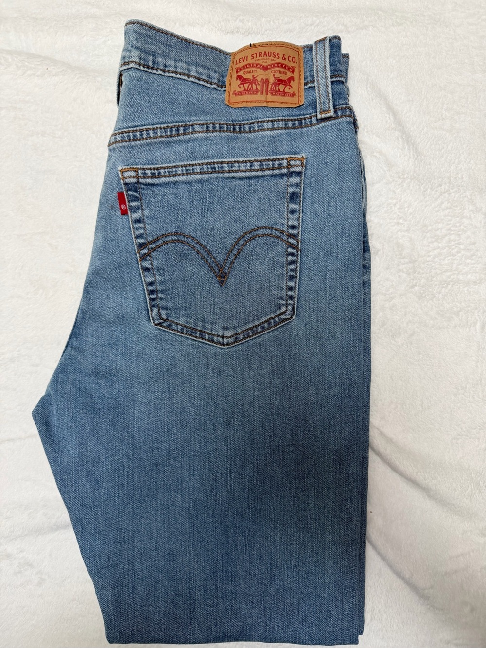 Levi's Wedgie Straight Jeans - Light Blue Denim